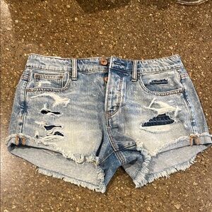 American Eagle Distressed Denim Shorts Size 4
